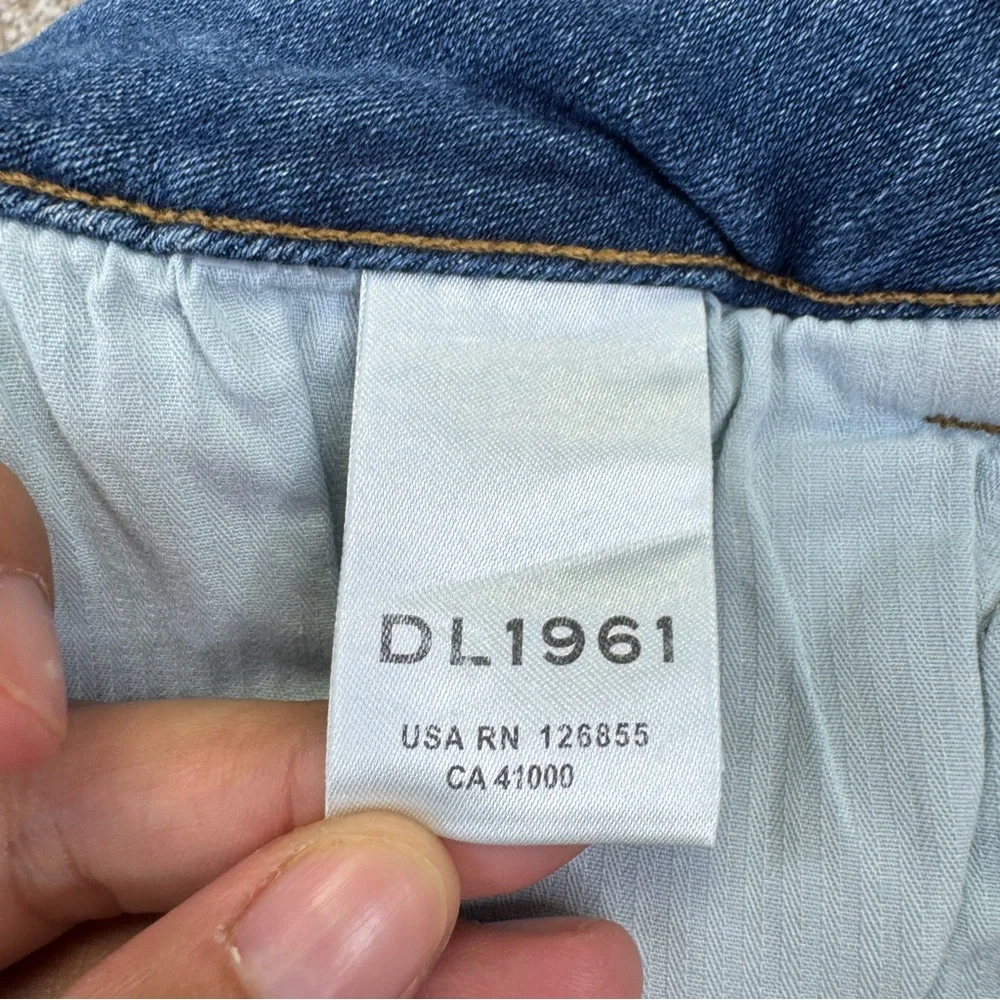 DL1961 Karlie Boyfriends Denim Shorts Women’s Size 26 W Blue Stretch - Picture 12 of 15